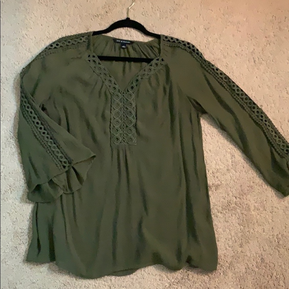 Green lace top